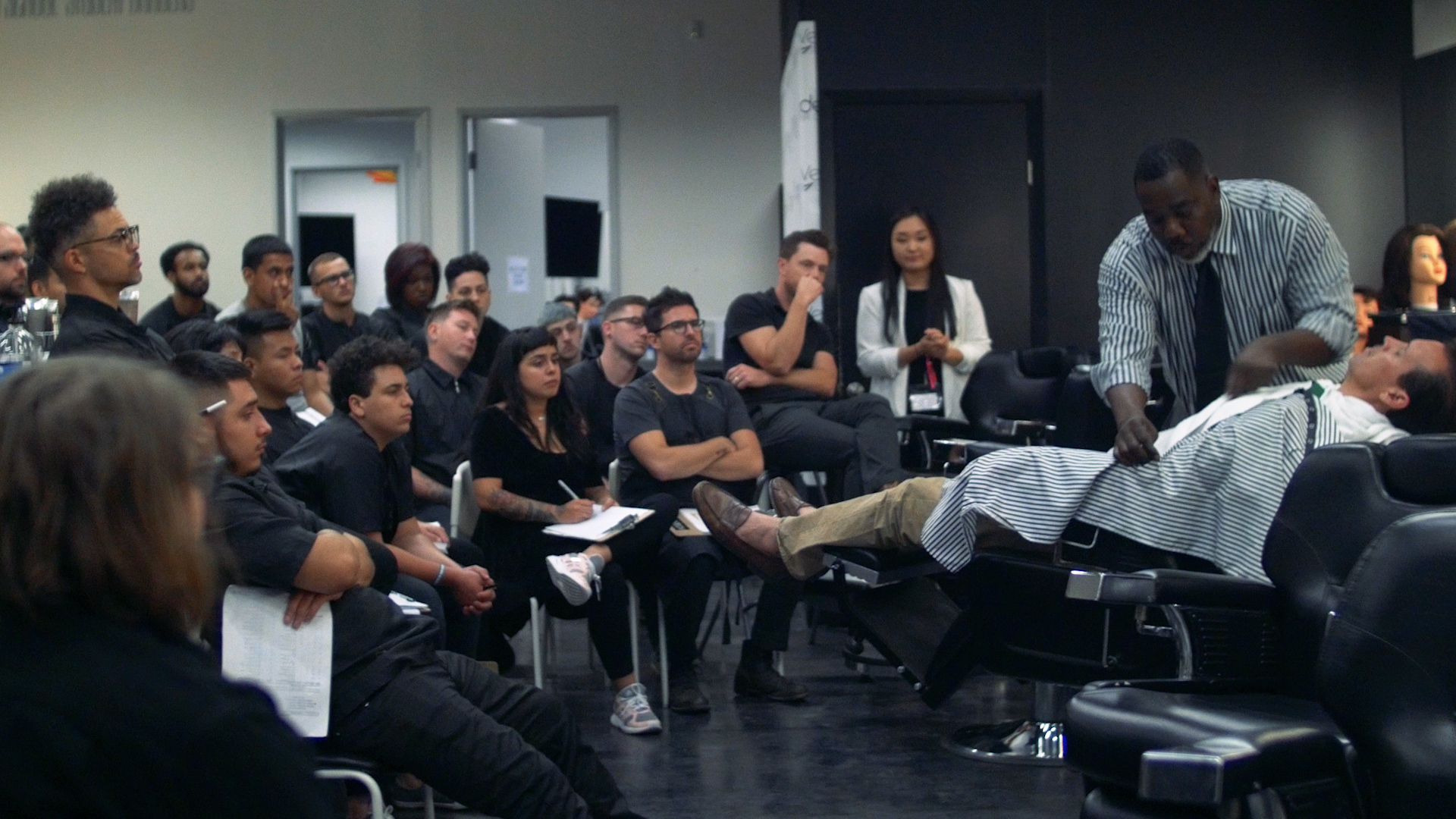 students watching a shave class